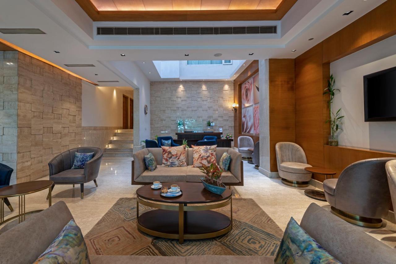 Hotel Saket 27 Нью-Дели Экстерьер фото