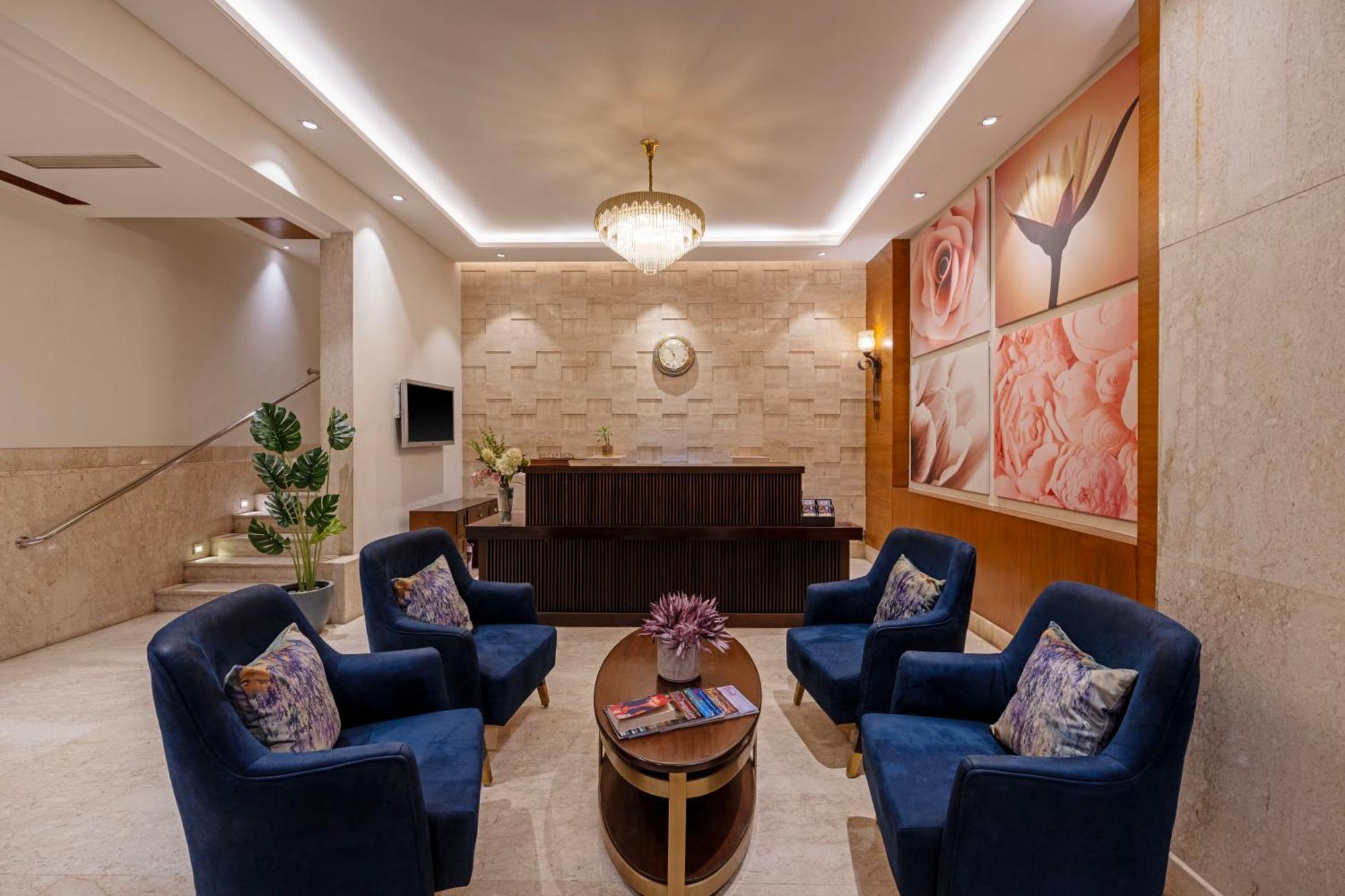Hotel Saket 27 Нью-Дели Экстерьер фото
